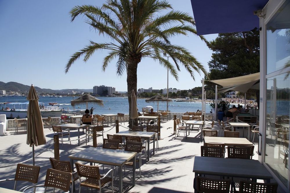 Azuline Hoteles Mar Amantis & II San Antonio  Ngoại thất bức ảnh