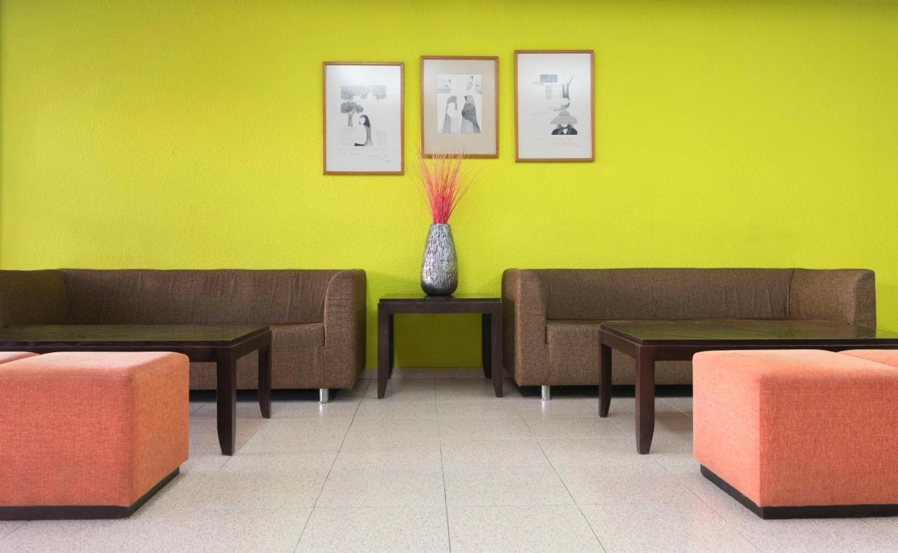 Azuline Hoteles Mar Amantis & II San Antonio  Ngoại thất bức ảnh